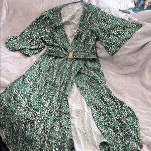 Chic Green Patterned Dress